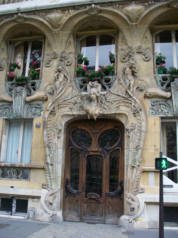 Art Deco Entry